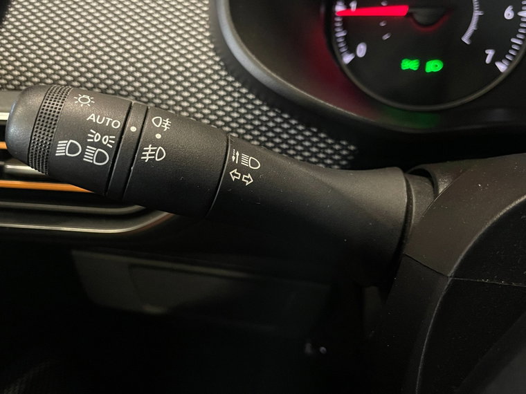 Vehicle Image 40
