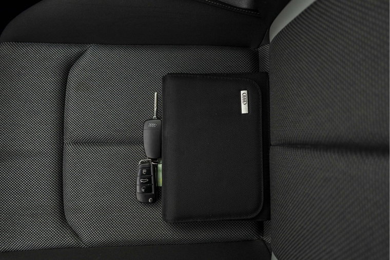 Vehicle Image 38