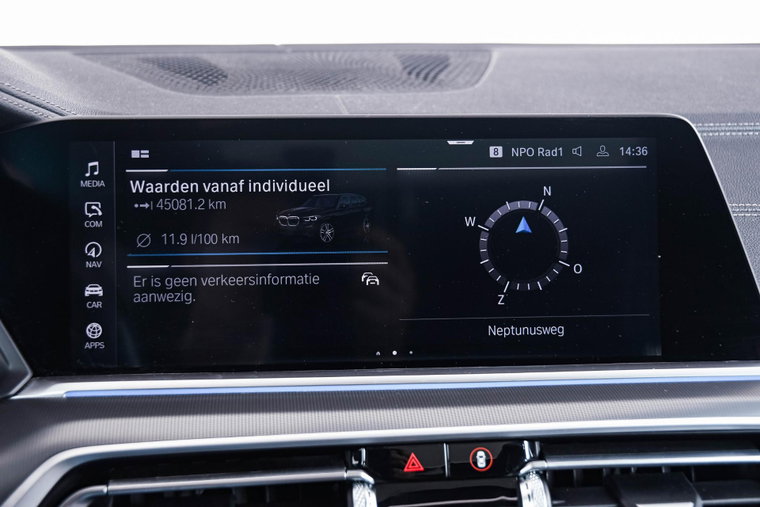 Vehicle Image 23