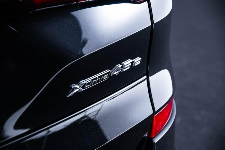 Vehicle Image 30