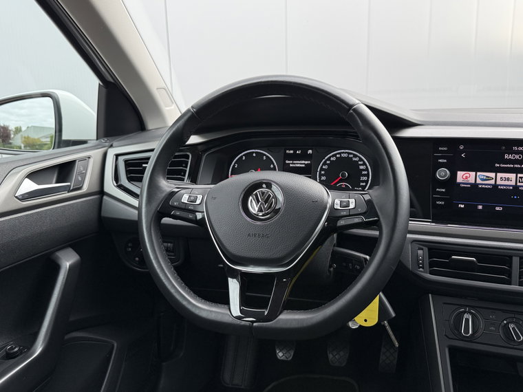 Vehicle Image 17