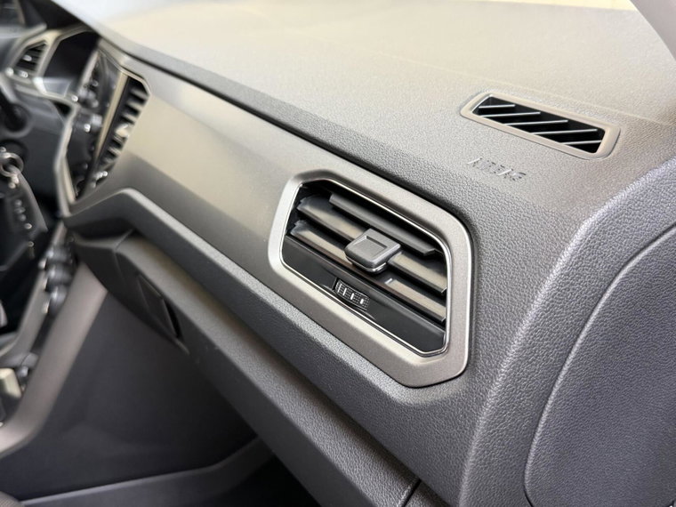 Vehicle Image 53