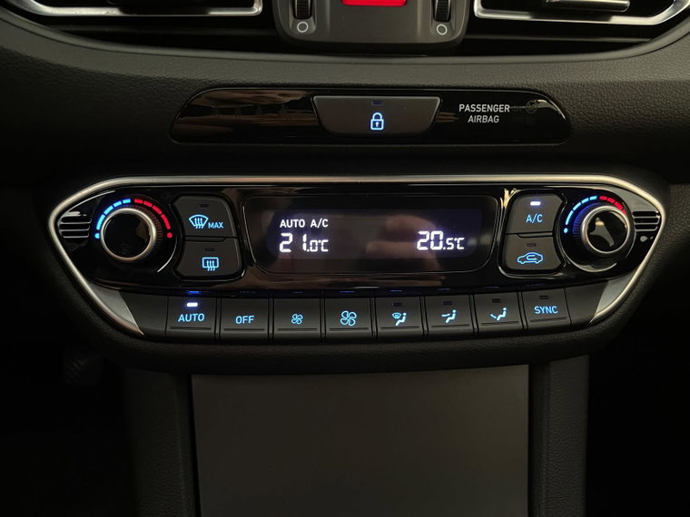 Vehicle Image 34