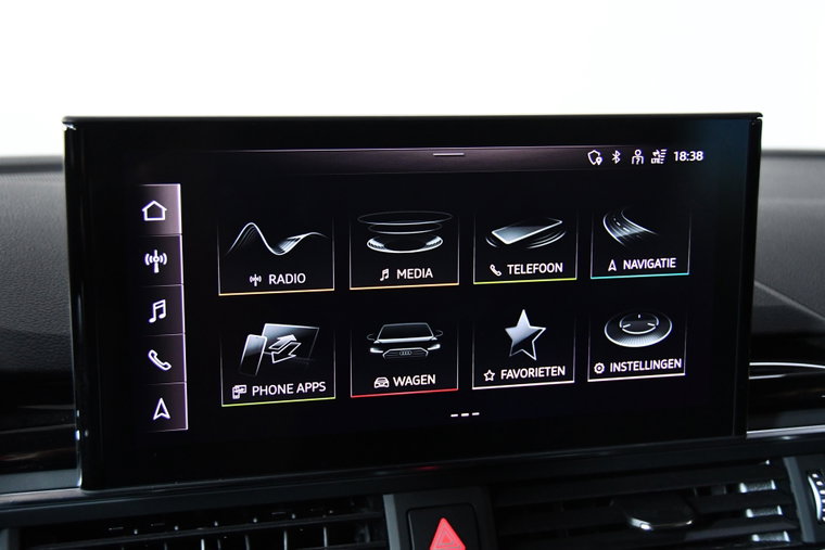 Vehicle Image 30