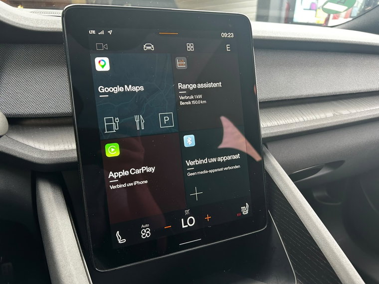 Vehicle Image 11