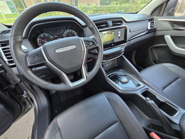 Vehicle Image 15