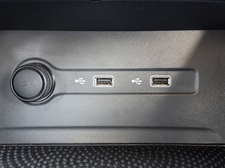 Vehicle Image 22