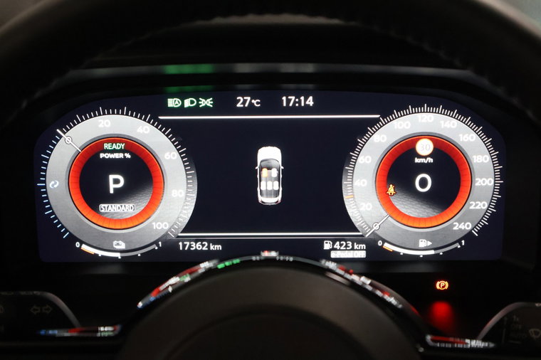 Vehicle Image 23
