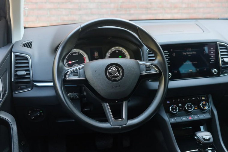 Vehicle Image 15