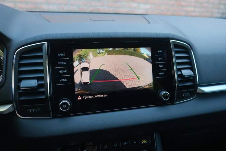 Vehicle Image 21