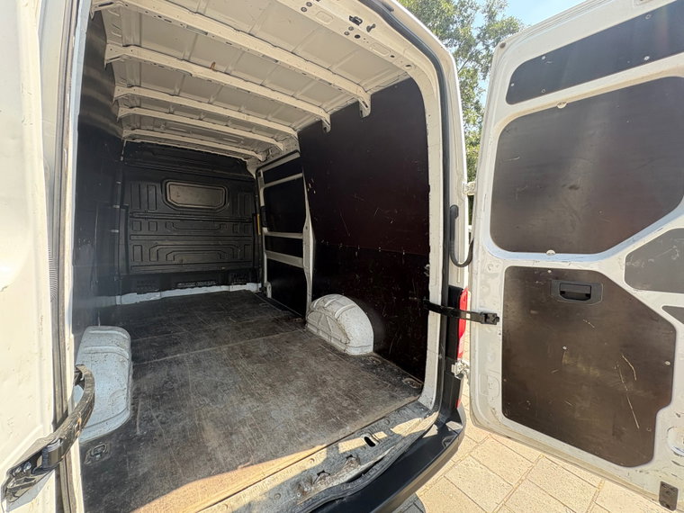 Vehicle Image 27