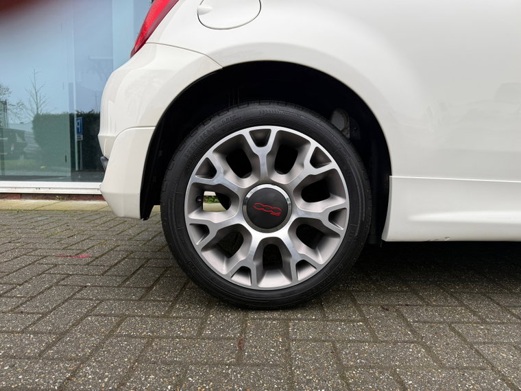 Vehicle Image 22