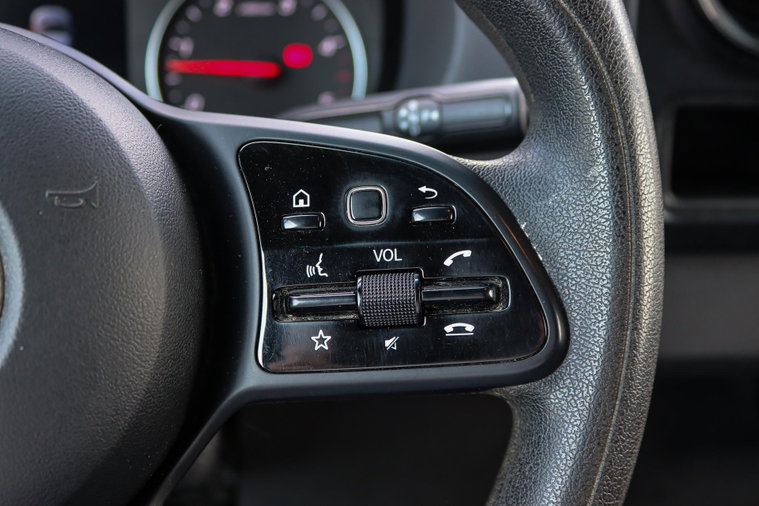 Vehicle Image 35