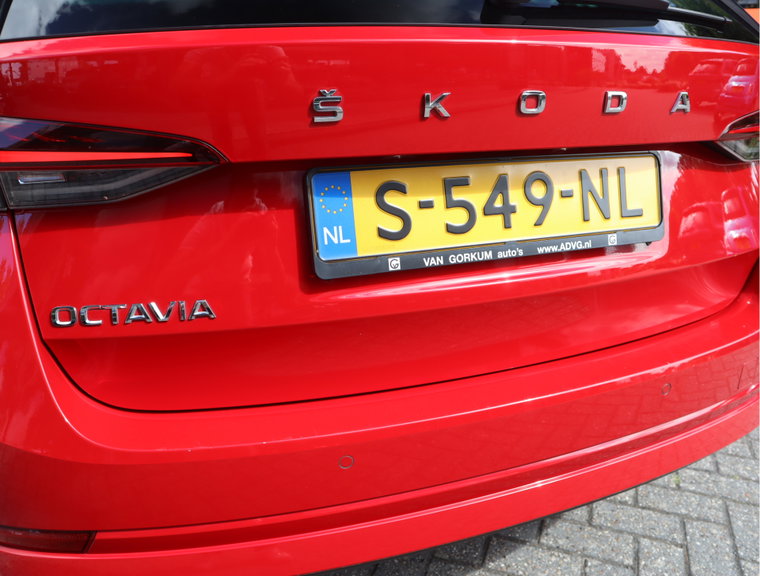 Vehicle Image 26