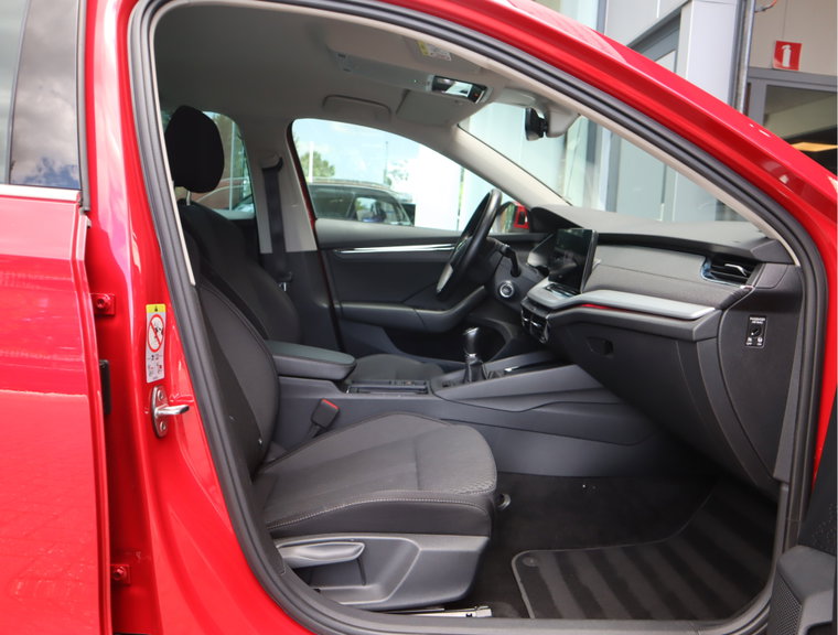 Vehicle Image 40