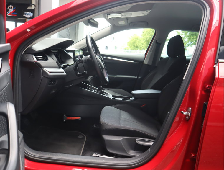 Vehicle Image 41