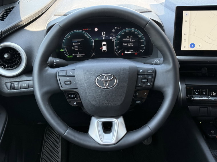Vehicle Image 21