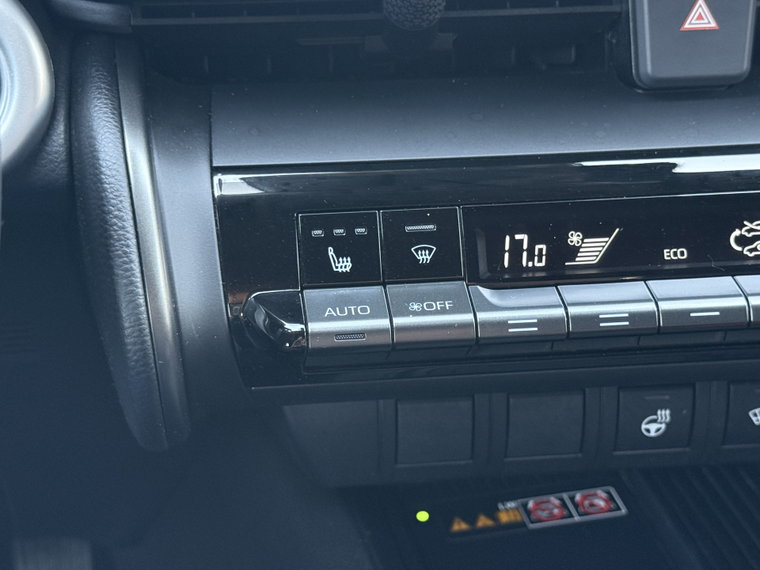Vehicle Image 34