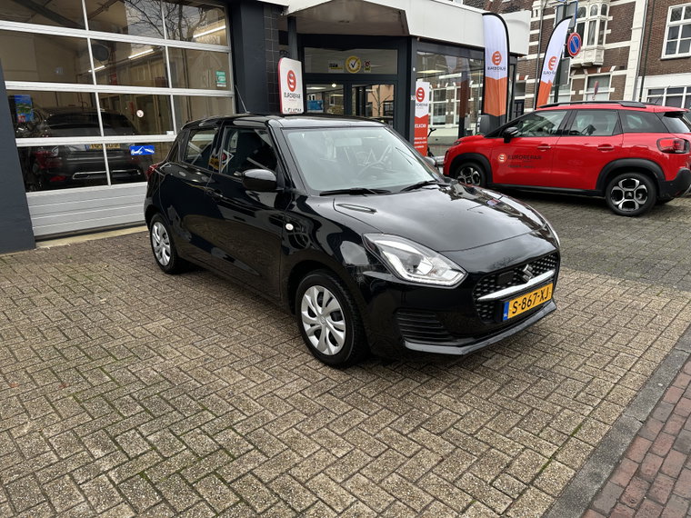 Vehicle Image 7