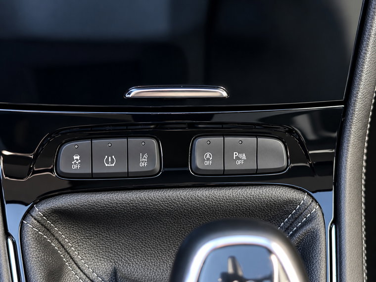 Vehicle Image 38