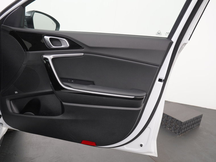 Vehicle Image 45
