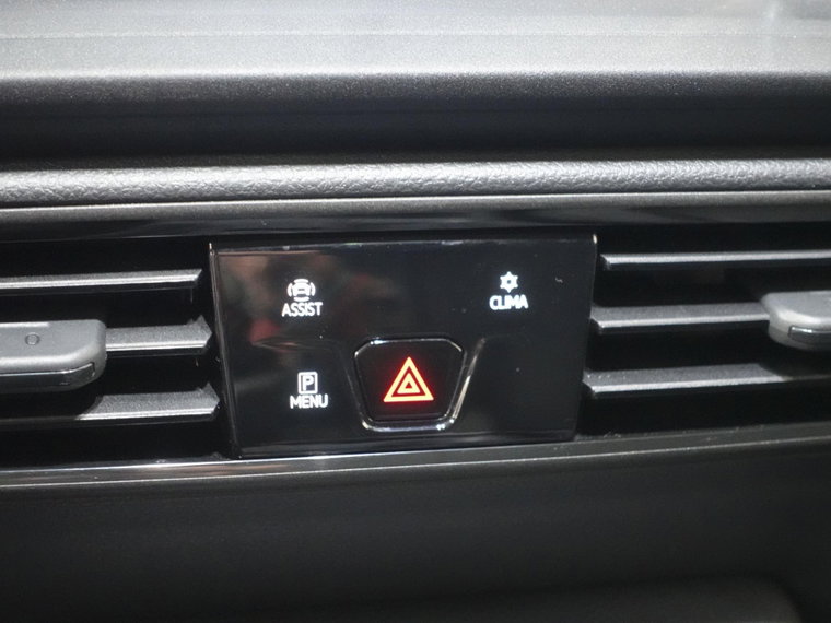 Vehicle Image 29