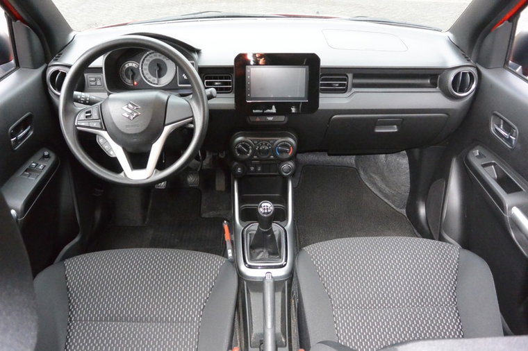 Vehicle Image 16