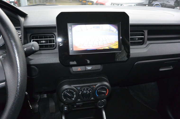 Vehicle Image 19