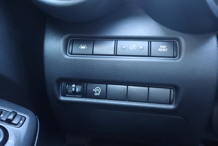 Vehicle Image 24
