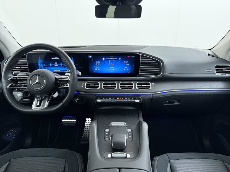 Vehicle Image 32