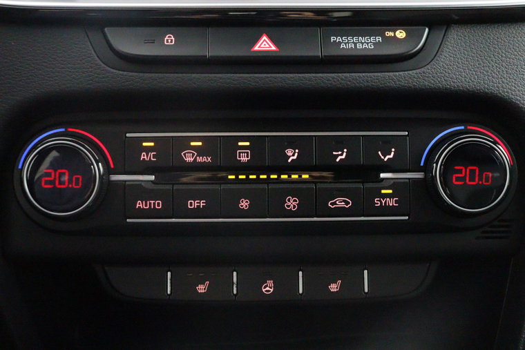 Vehicle Image 27