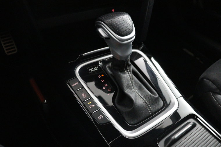 Vehicle Image 28