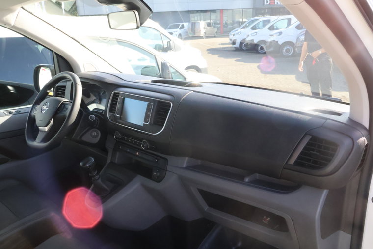 Vehicle Image 35
