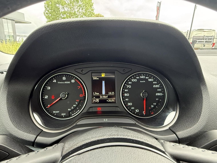 Vehicle Image 20