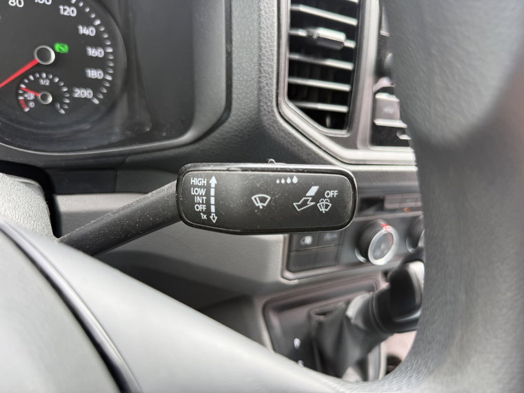 Vehicle Image 27