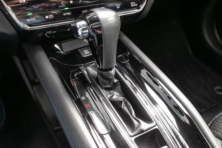Vehicle Image 24