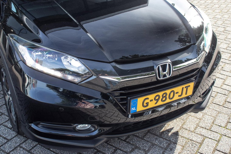Vehicle Image 30