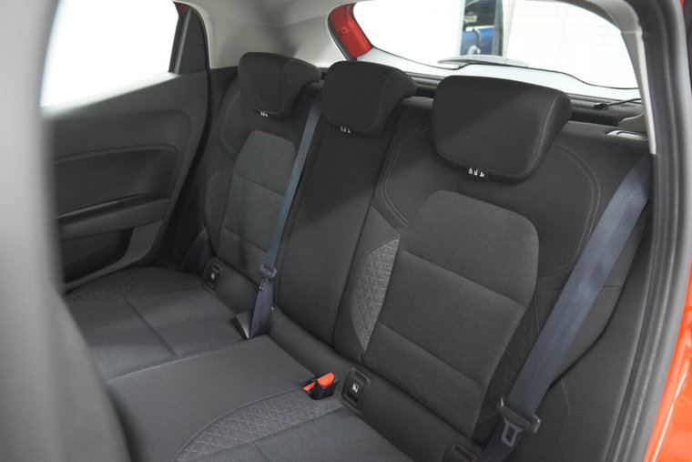 Vehicle Image 20
