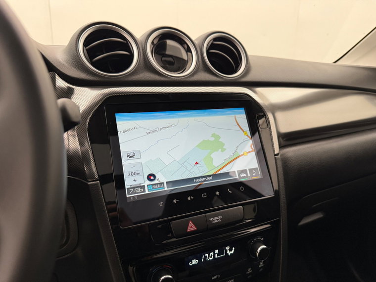 Vehicle Image 21