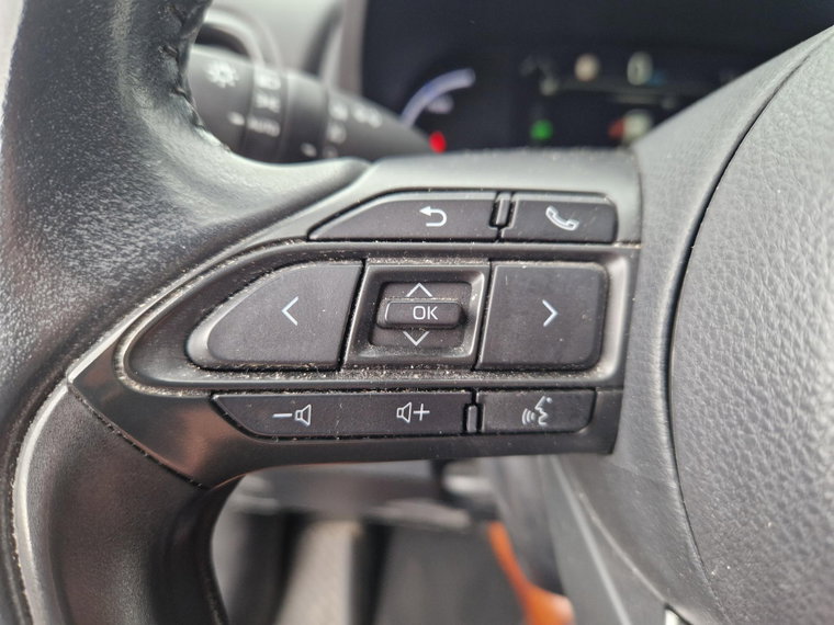 Vehicle Image 17
