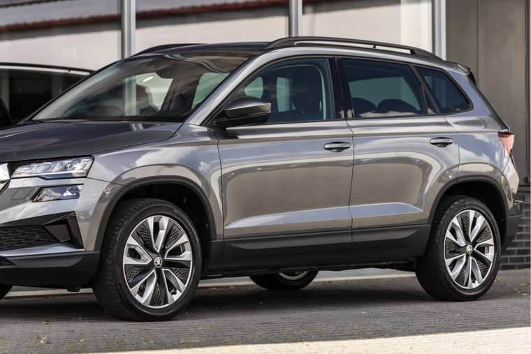 Vehicle Image 15