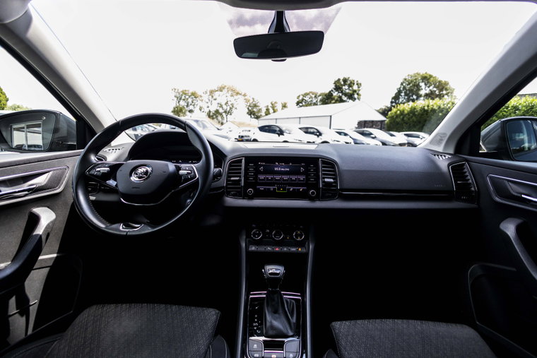 Vehicle Image 6