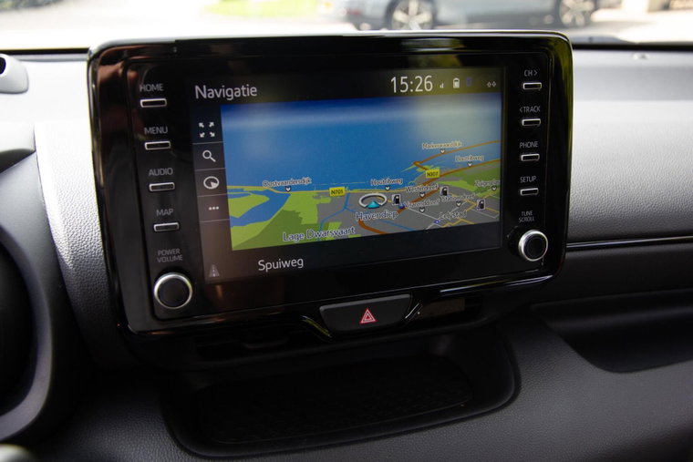 Vehicle Image 12