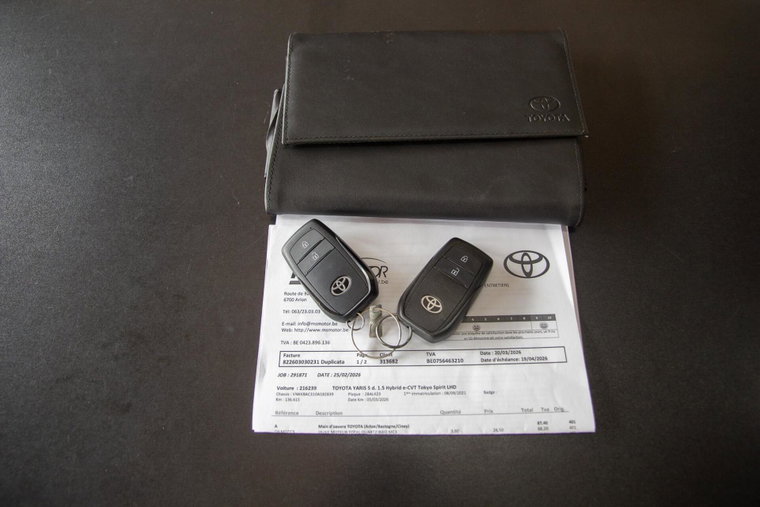Vehicle Image 16