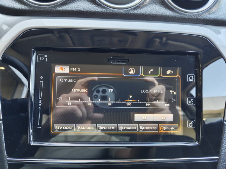 Vehicle Image 15