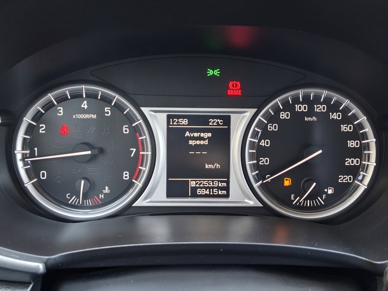 Vehicle Image 10
