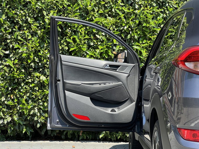 Vehicle Image 31