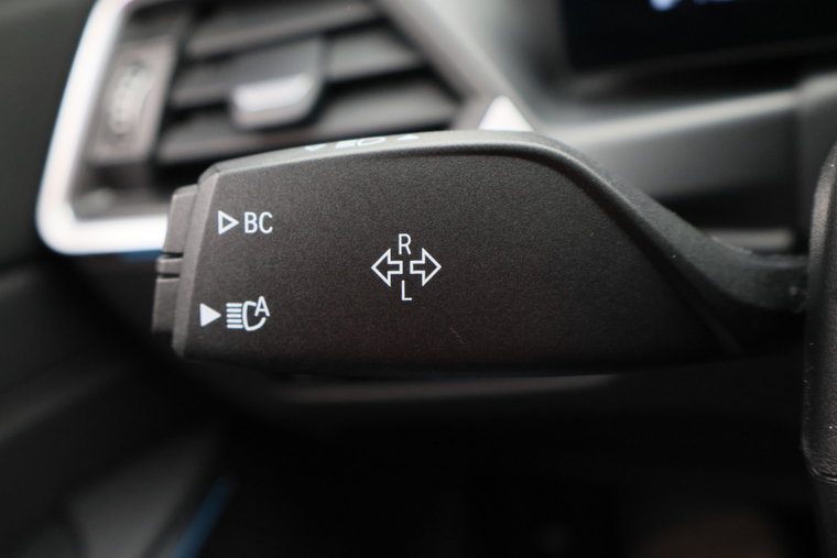 Vehicle Image 39