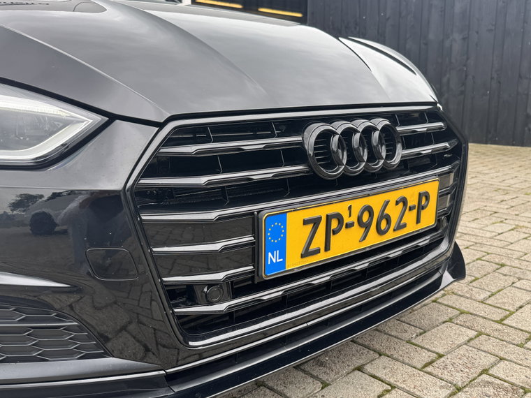 Vehicle Image 28