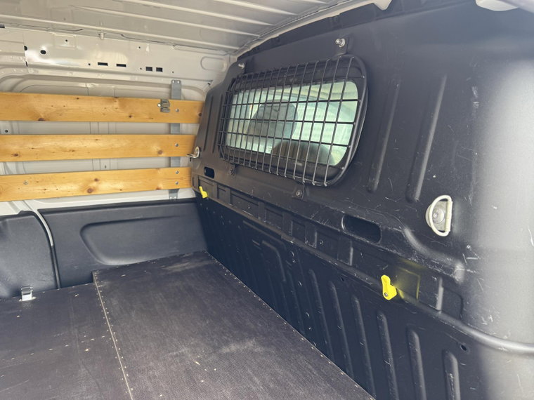 Vehicle Image 23